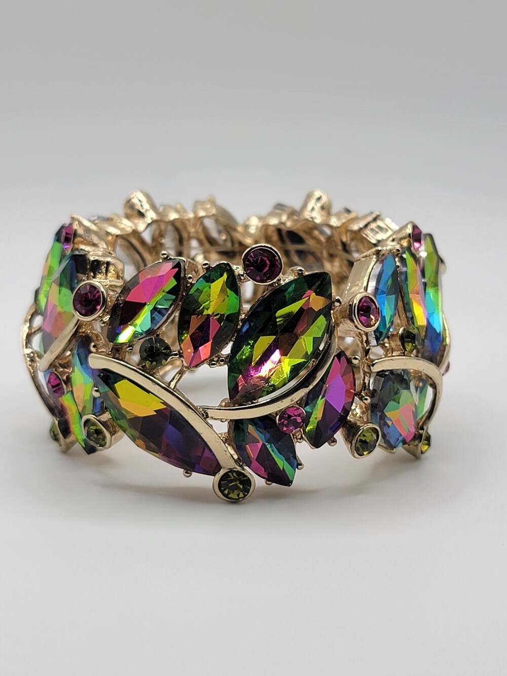 Multicolor Aurora Borealis Rhinestone Stretch Bracelet Gold Tone - Picture 8 of 10